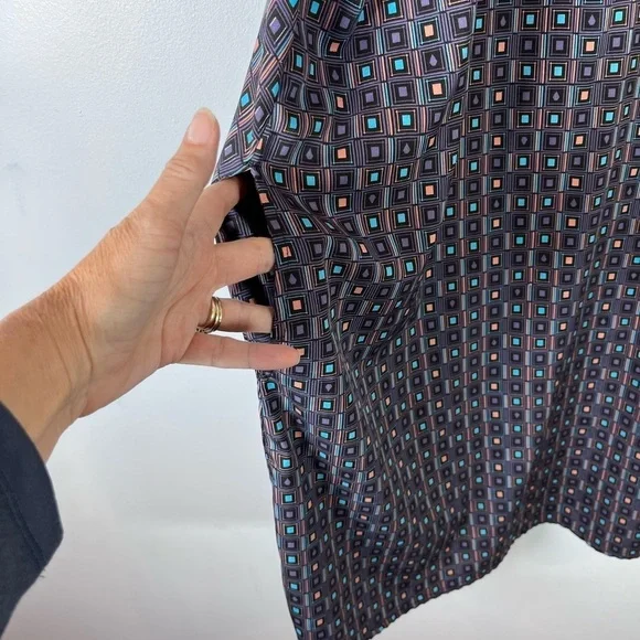 Volcom Women’s Slip Dress Front Ruffle Pockets Geometric Pattern Size Large - Picture 3 of 9